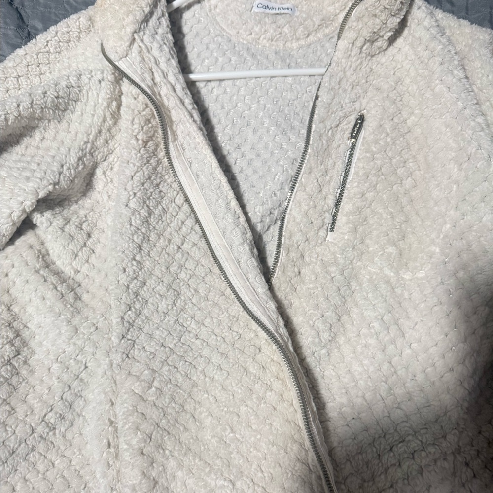Calvin Klein Off-White Textured Outerwear